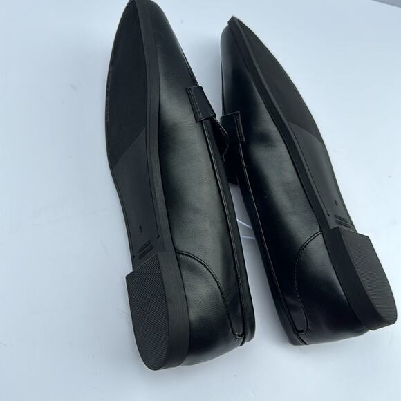 Old Navy Women's Low Heel Preppy Style Black Modern Penny Loafer Sz 8 - Picture 9 of 9